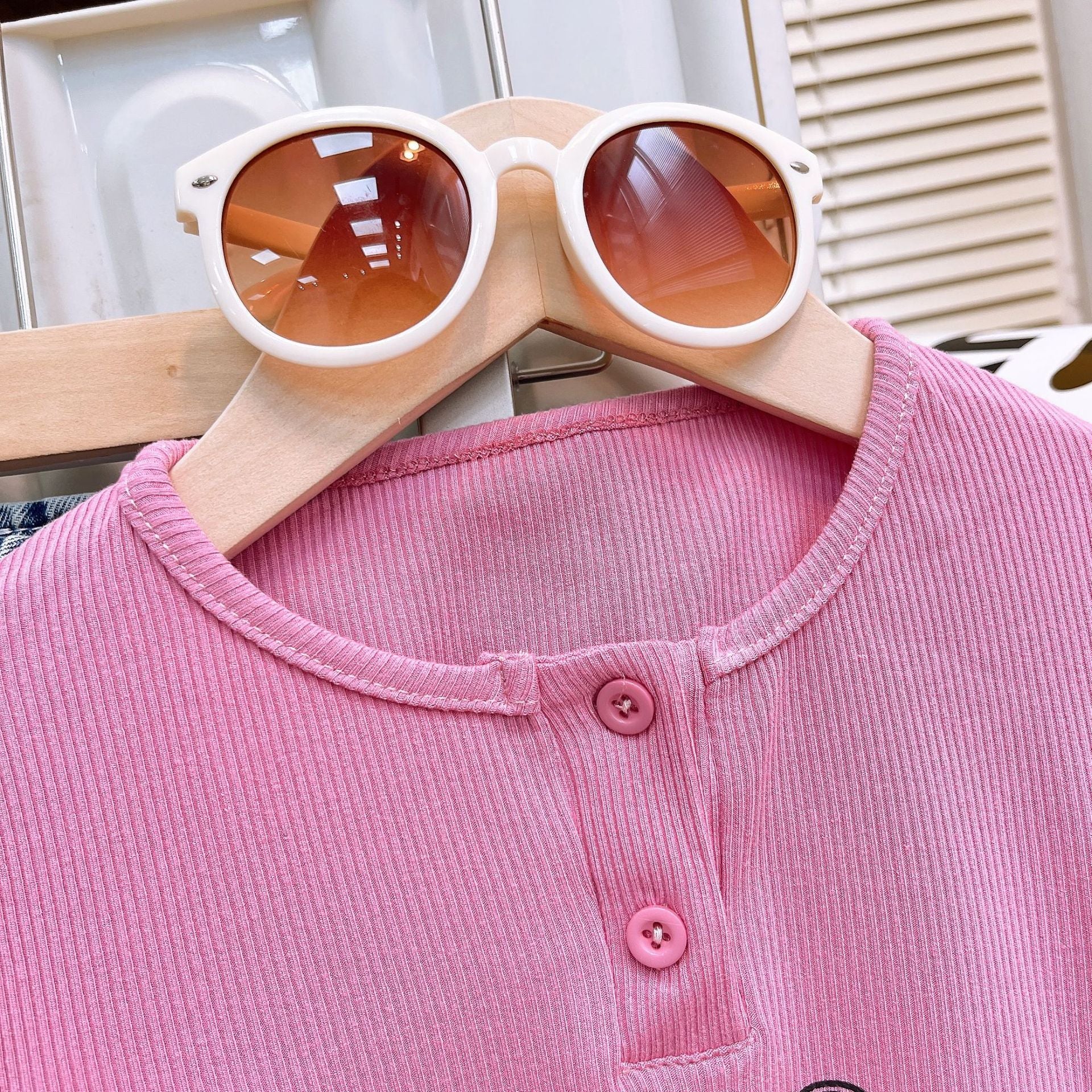 [363796] - Setelan Pink Ala Korea Baju Kaos Lengan Panjang Celana Panjang Jeans Fashion Anak Perempuan Cewek - Motif Vent Red