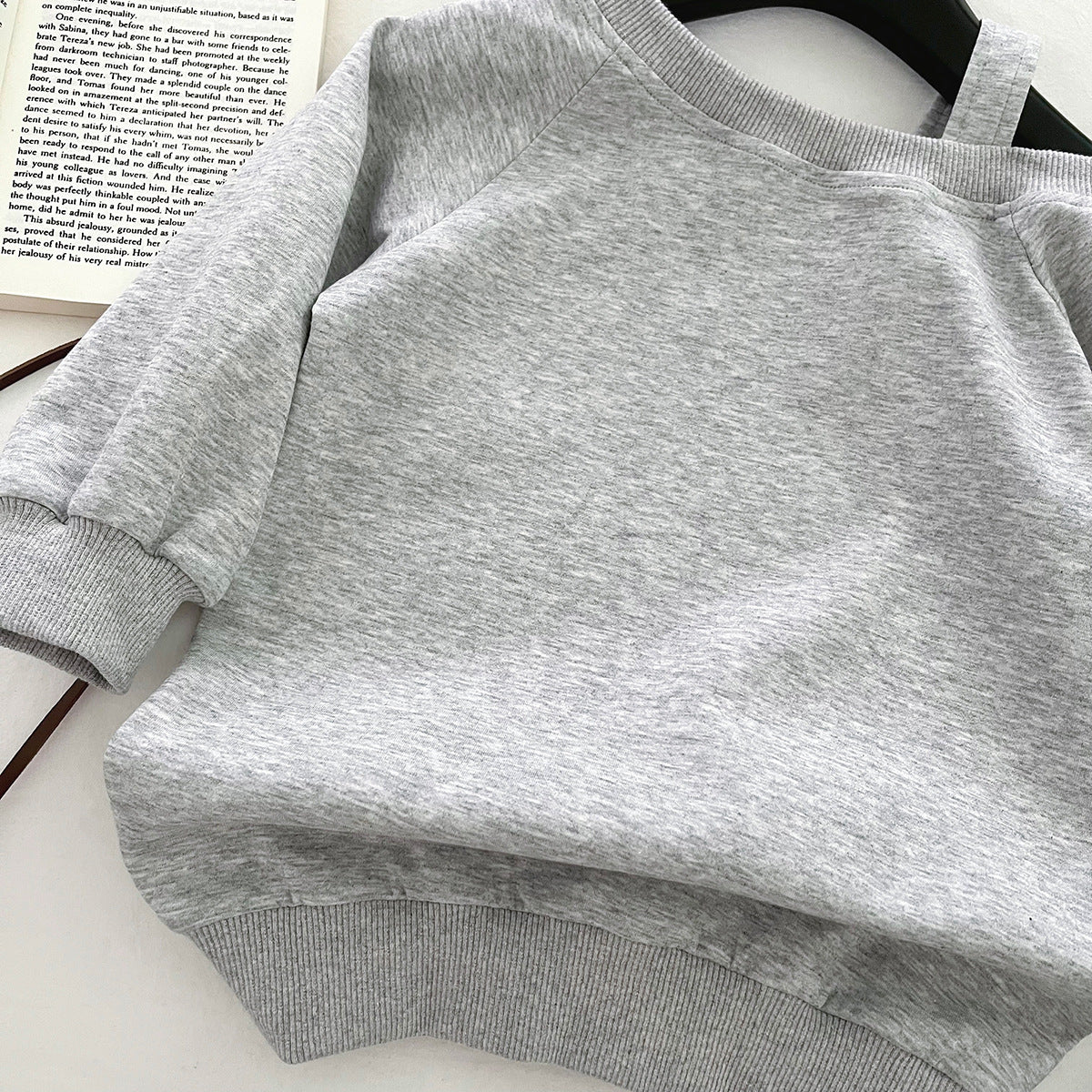 [963147] - Baju Atasan Outer Sweater Lengan Panjang Korean Version Style Anak Perempuan Cewek - Motif Pullover Style Slanted - BABYHOKI STORE - BABYHOKI STORE