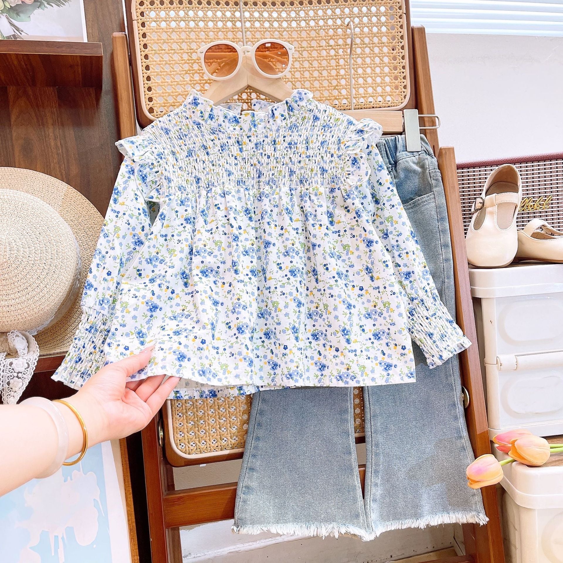 [363726] - Oneset  Anak Cewek Setelan Baju Blouse Lengan Panjang Celana Jeans Panjang Cutbray Fashion Anak Perempuan - Motif Floral Denim
