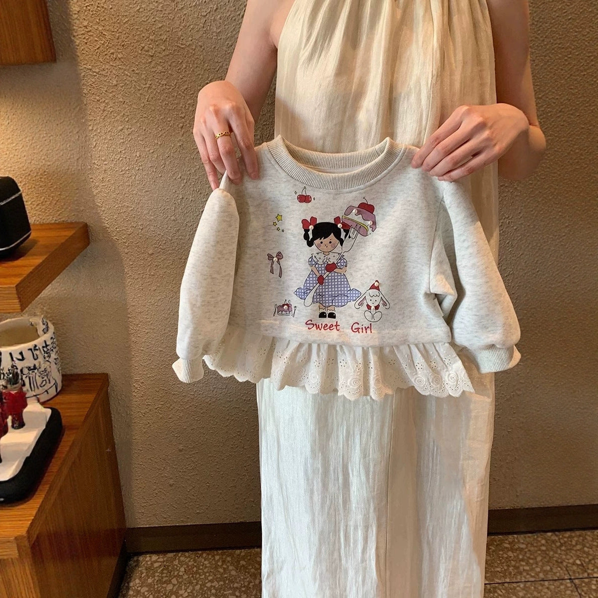 [363909] - Baju Setelan Atasan Sweater Ruffled Renda Lengan Panjang Bawahan Celana Panjang Denim Fashion Anak Cewek Perempuan - Motif Cute Girl Picture - BABYHOKI STORE