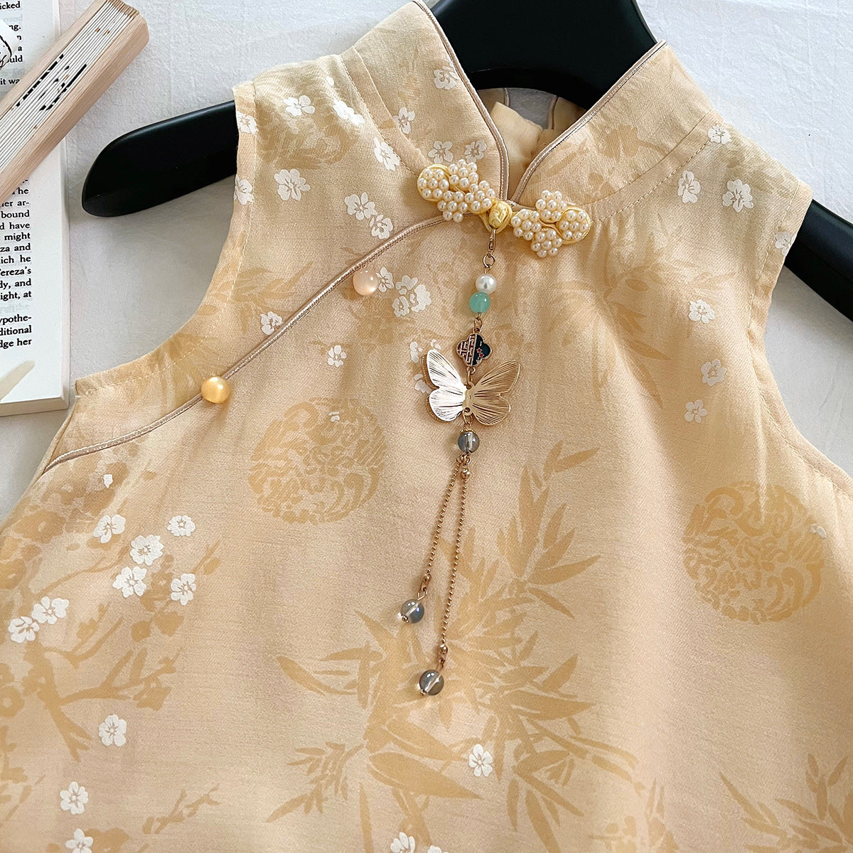 [963198] - One Set 2in1 Baju Setelan Cheongsam Shanghai Imlek Atasan Lengan Kutung Bawahan Celana Pendek Chinese Han Dynasty Fashion Anak Perempuan Cewek - Motif Yellow Flower - BABYHOKI STORE