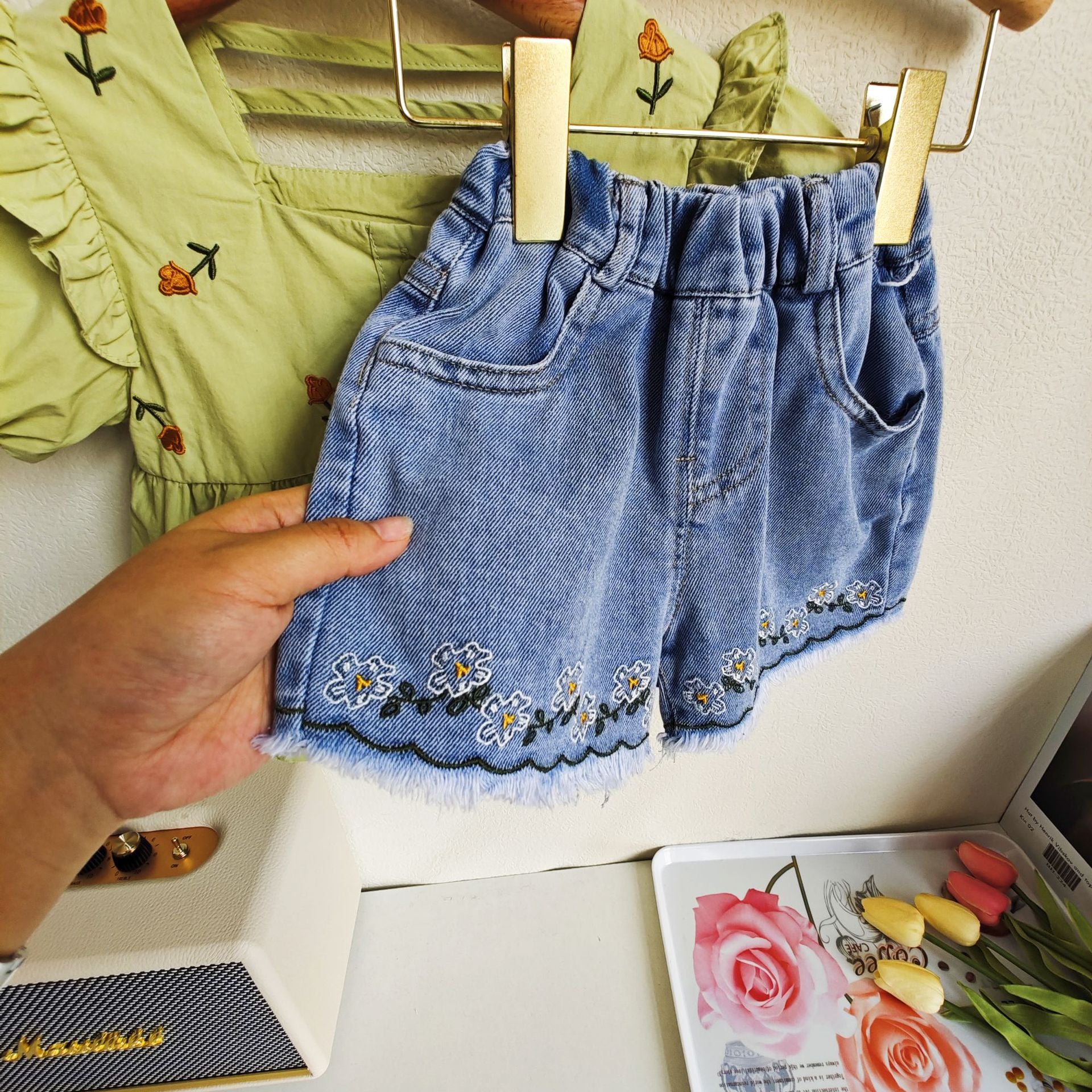 BABYHOKI STORE Usia 7 8 9 10 Tahun Baju Anak Tanggung Cewek [363652] - Setelan Atasan Lengan Pendek Celana Pendek Anak Perempuan - Motif Little Flower