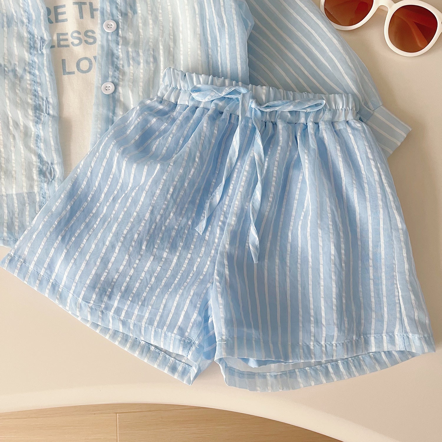 [963183] - One Set 3in1 Baju Setelan Atasan Kaos Lengan Kutung Outer Kemeja Lengan Panjang Bawahan Celana Pendek Korean Version Style Anak Perempuan Cewek - Motif Line Color - BABYHOKI STORE - BABYHOKI STORE