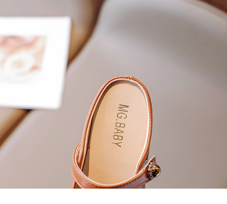 [381274 Size 26-36] - Sepatu Sandal Flat Shoes Slip On Korean Version Anak Perempuan Cewek - Motif Strap Button Accent - BABYHOKI STORE