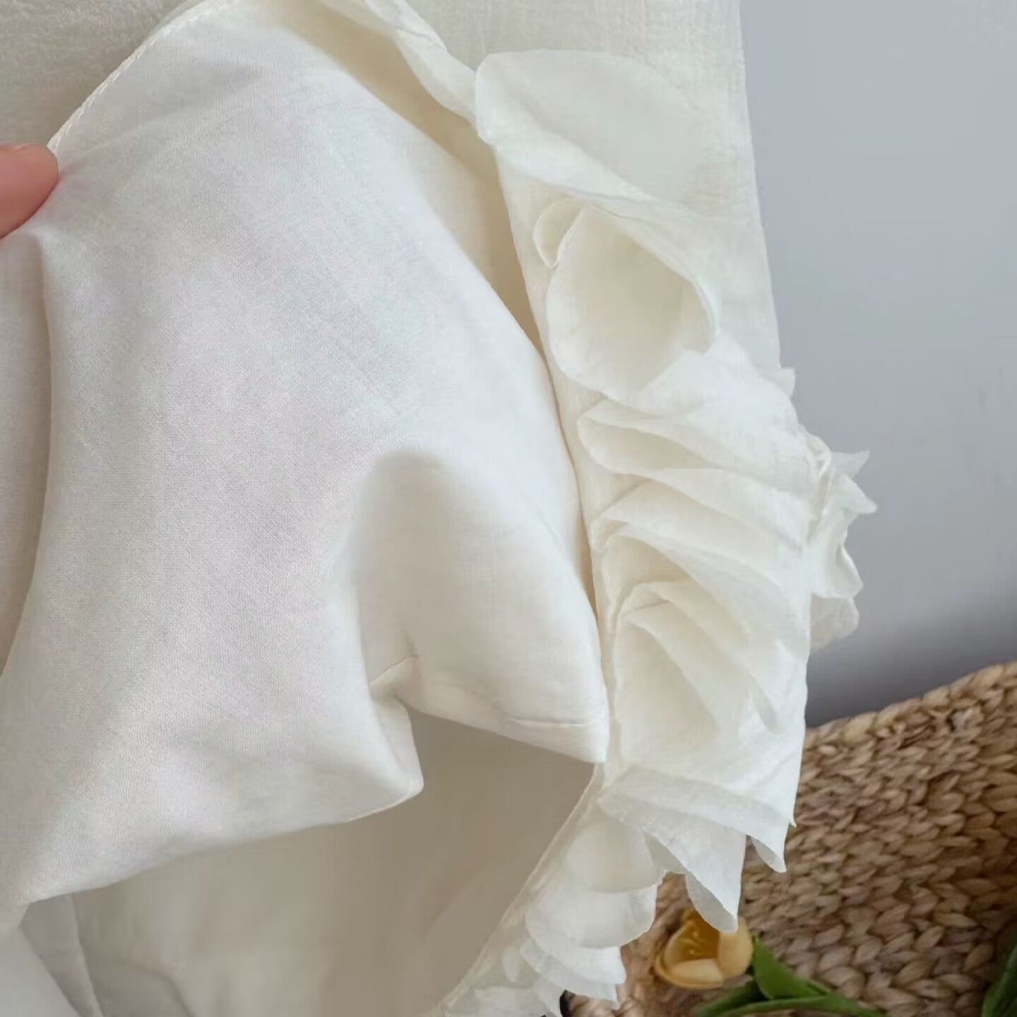 [5071093] - Baju Dress Gaun Pesta Lengan Kutung Fashion Anak Perempuan Cewek - Motif Cream Ruffle Bottom - BABYHOKI STORE