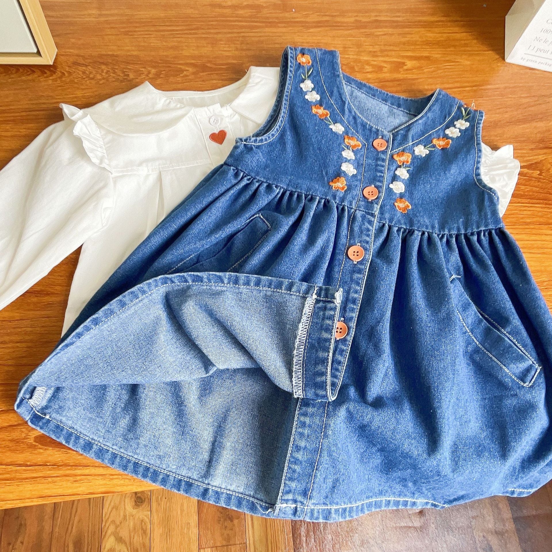 [363594] - Setelan Blouse Dress Denim Bordir Anak Perempuan - Motif Button Flower