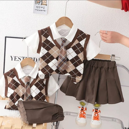 [340430-V1] - Baju Setelan Blouse Rok Plisket Fashion Anak Perempuan - Motif Diamond Box