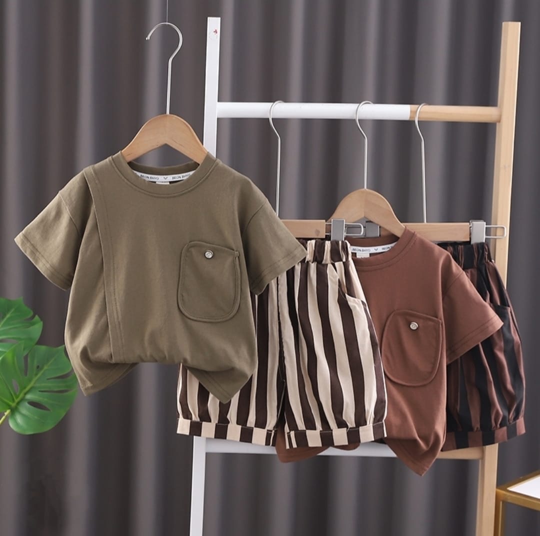 [345469-V1] - Baju Setelan Kaos Polos Celana Belang Fashion Anak Cowok - Motif Plain Striped