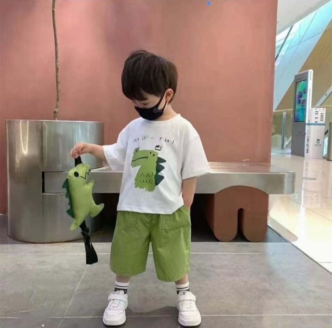 [345468-V1] - Baju Setelan Kaos Celana Pendek Fashion Anak Laki-Laki - Motif Dino Shoulder