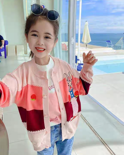 [507S186] - Baju Atasan Jaket Cardigan Lengan Panjang Fashion Anak Perempuan - Motif Strawberry Rabbit