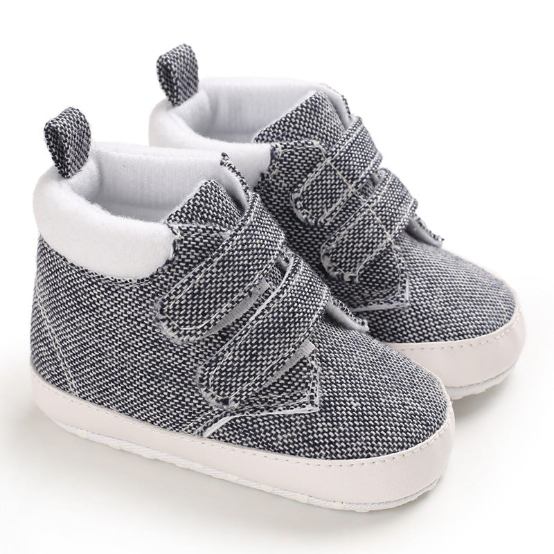 [105294-WHITE BLACK] - Sepatu Bayi Sneaker Prewalker Import - Motif Casual Strap