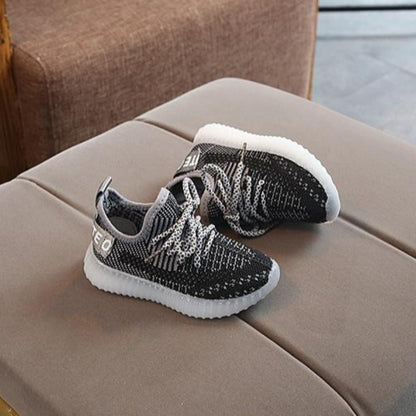[343118-BLACK] - Sepatu Sneakers Light Anak Import - Motif Street Style