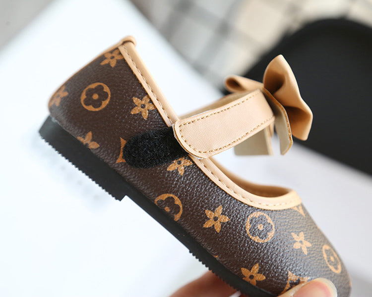 [381103-CREAM] - Casual Shoes / Sepatu Slip On 3D Anak Import - Motif Flower Stamp