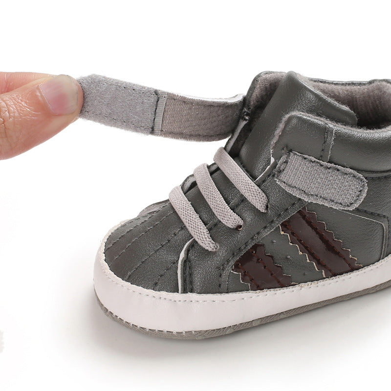 [105268-GRAY] - Sepatu Sneaker Prewalker Bayi Import  - Motif Line Glade