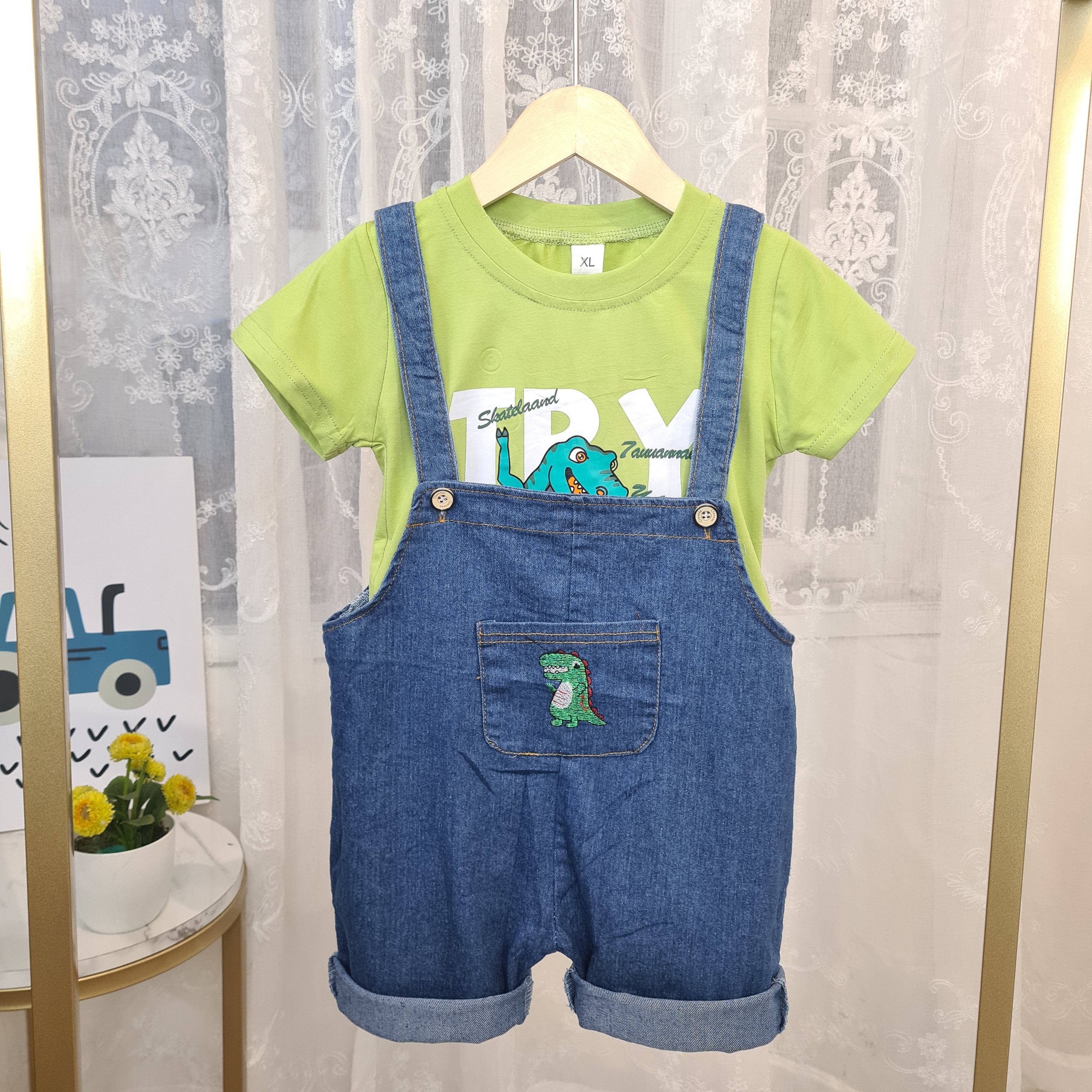 [001435] - Setelan Kaos Overall Jeans Kodok Anak Laki-Laki - Motif Dino Skateboards