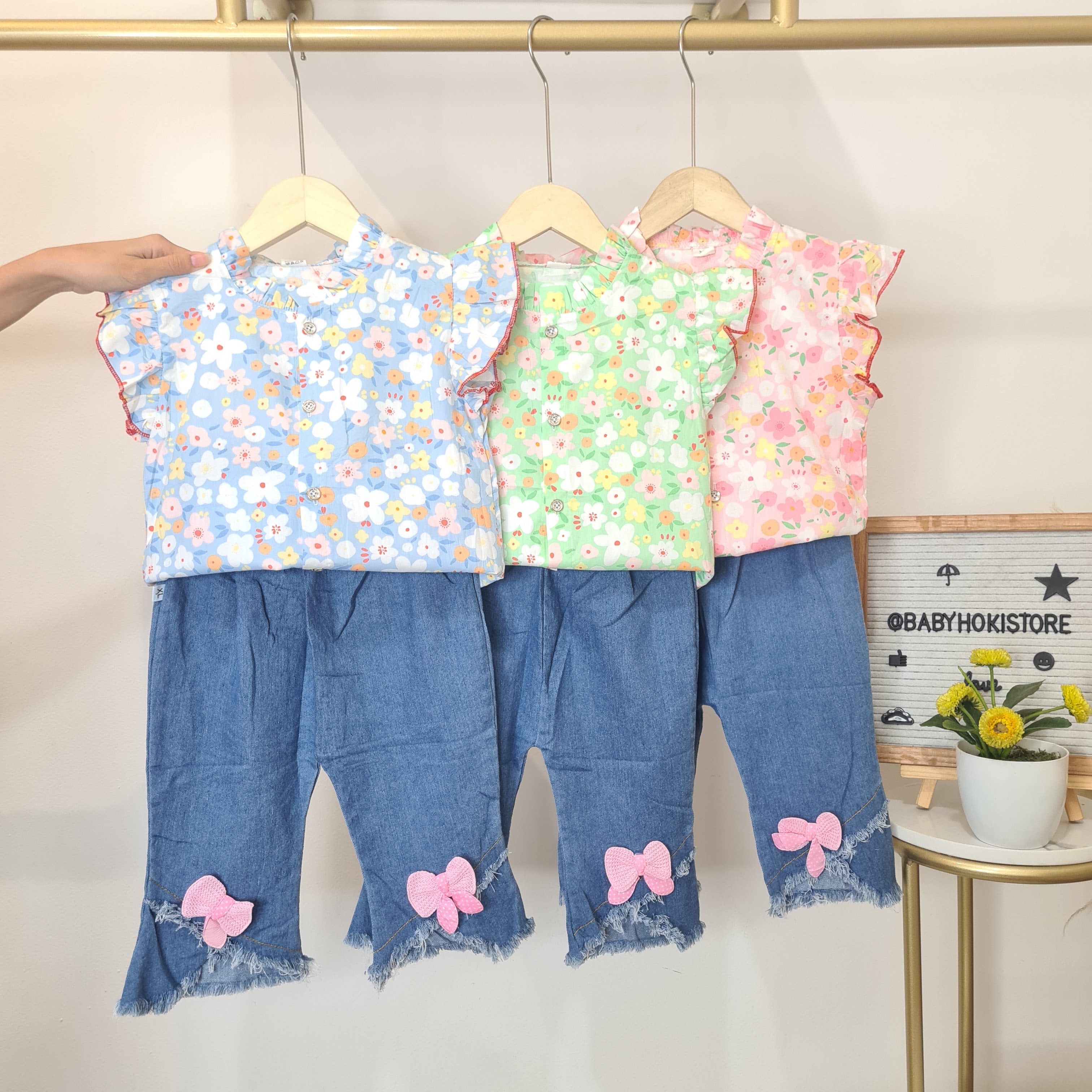 [001458] - Setelan Blouse Kutung Celana Jeans Denim Anak Perempuan - Motif Flower
