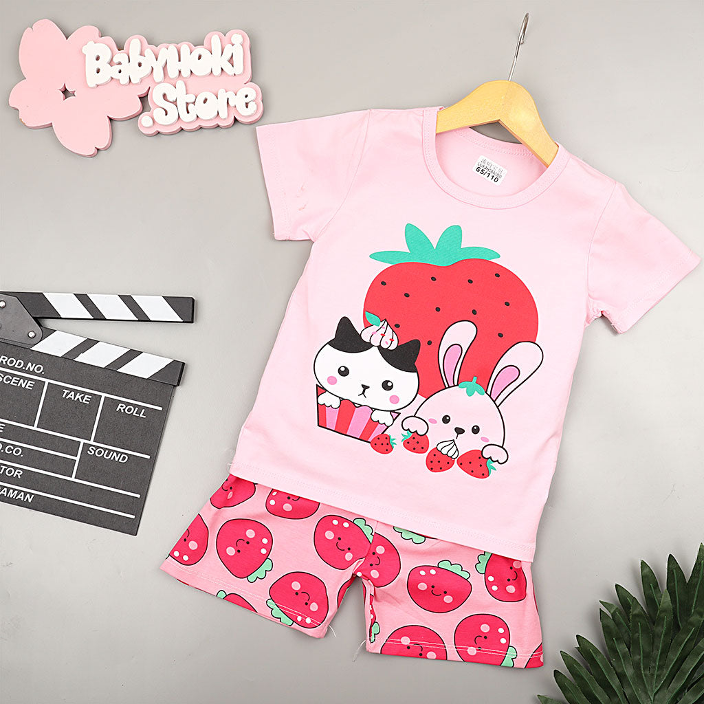 [2251318] - Setelan Santai Anak / Daily Wear Anak - Motif Strawberry Rabbit