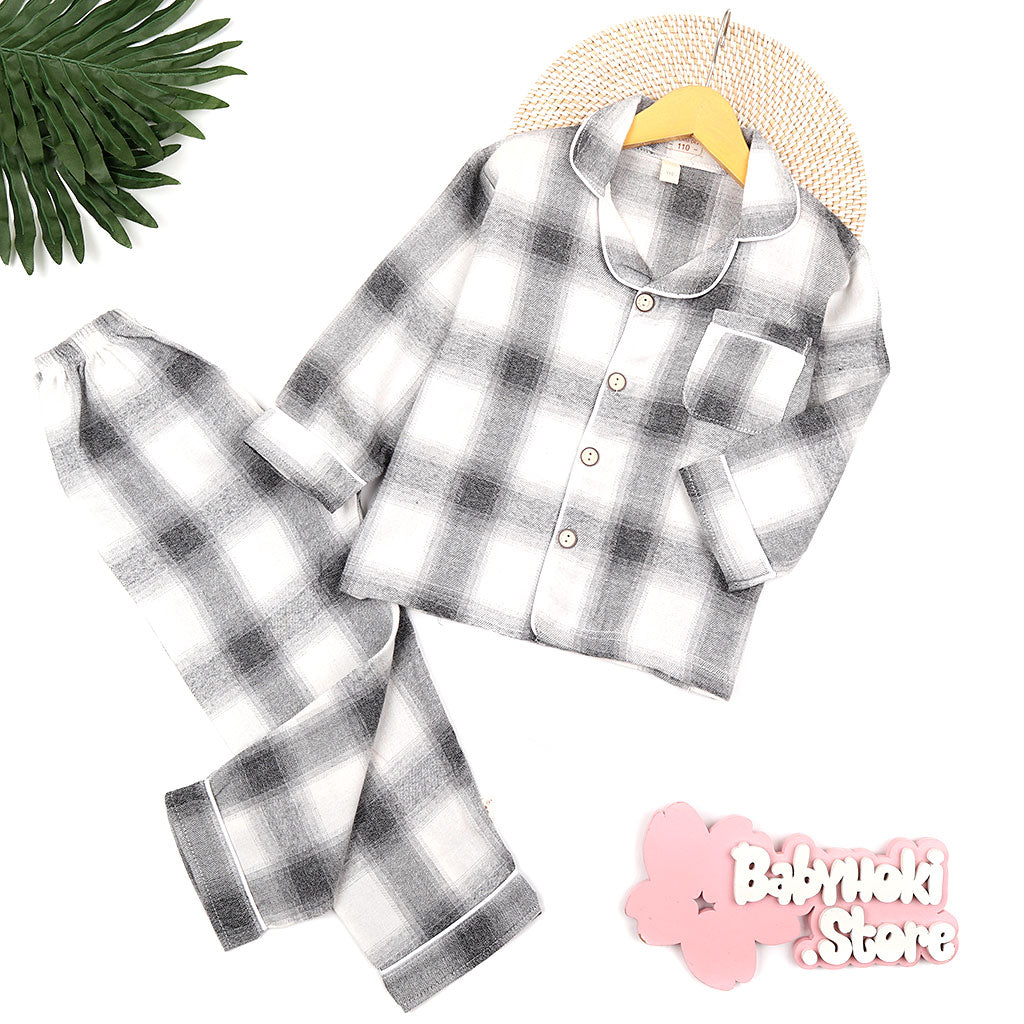 [225653-BLACK WHITE] - Baju Piyama Anak Import / Setelan Tidur Anak - Motif Tartan Style