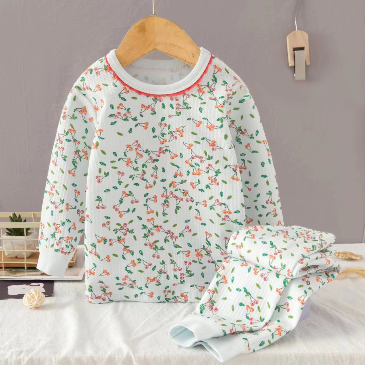 [225830] - Setelan Baju Tidur Piyama Import Anak Perempuan - Motif Cherry Pattern