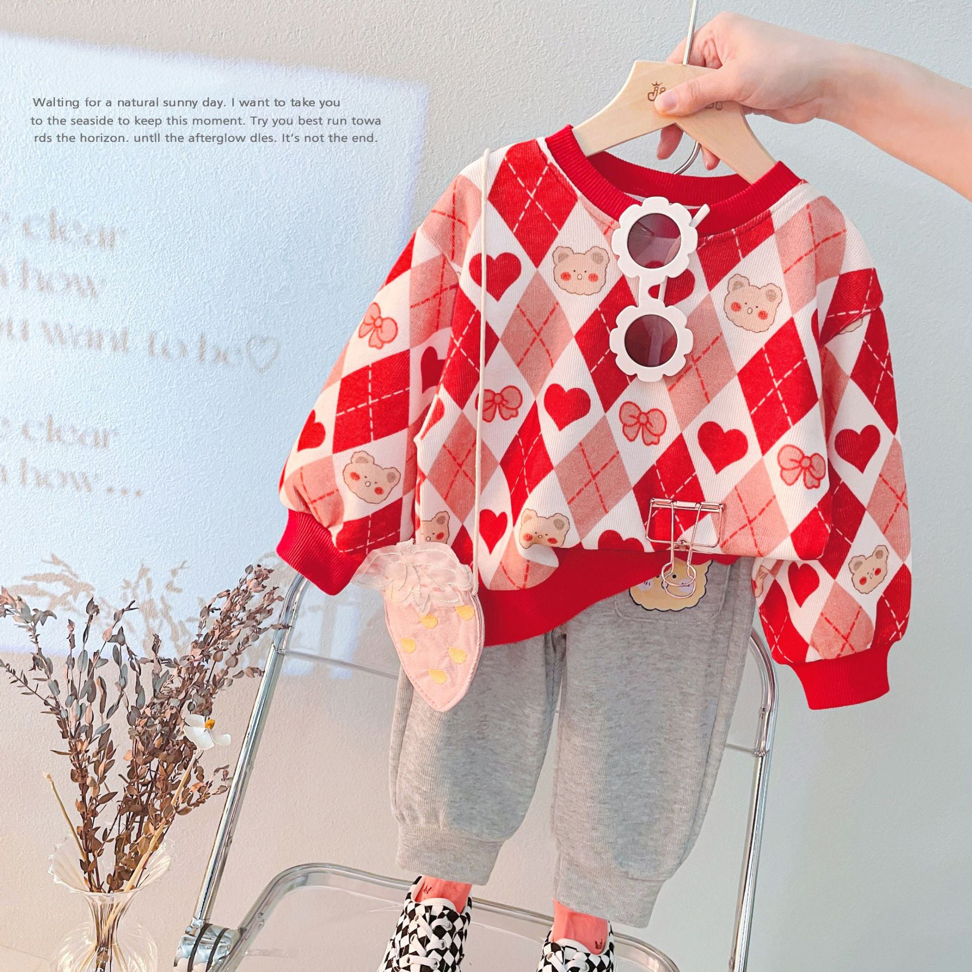 [340203] - Setelan Sweater Rajut Celana Jogger Anak Perempuan - Motif Love Bear