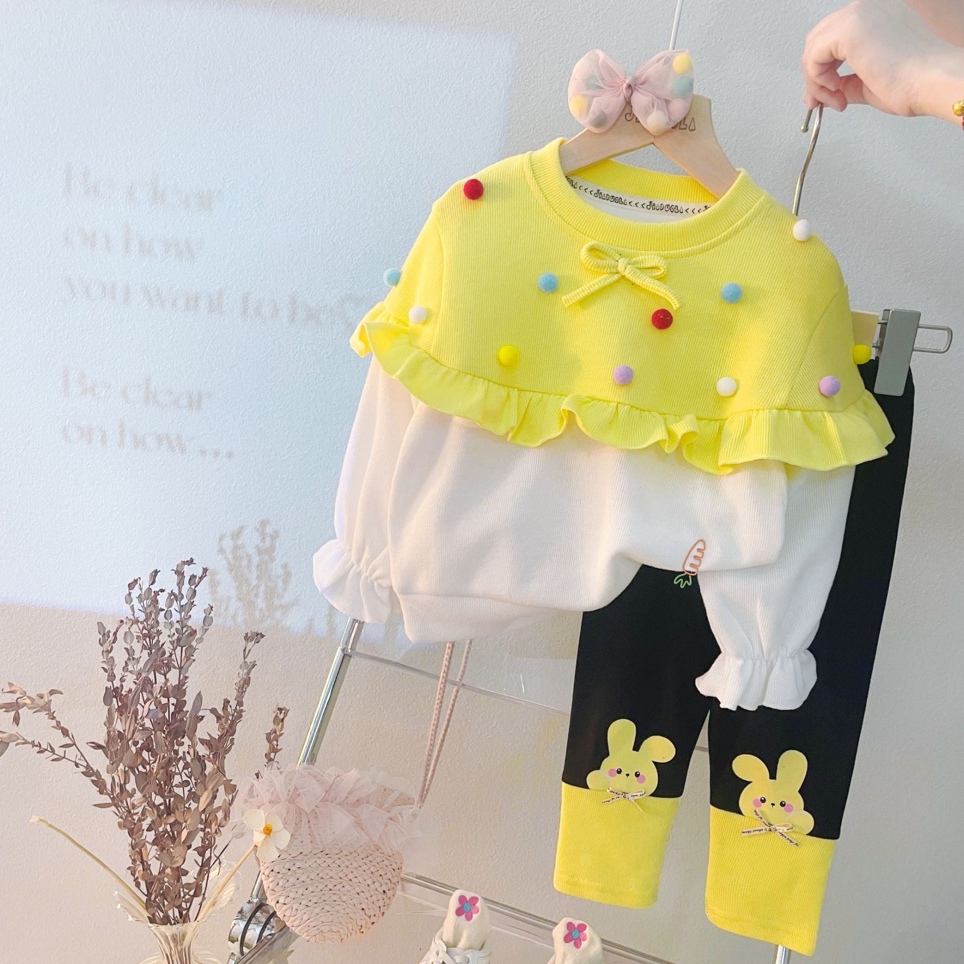 [340205] - Setelan Blouse Rajut Pom Pom Celana Legging Anak Perempuan  - Motif Freckless Ribbon