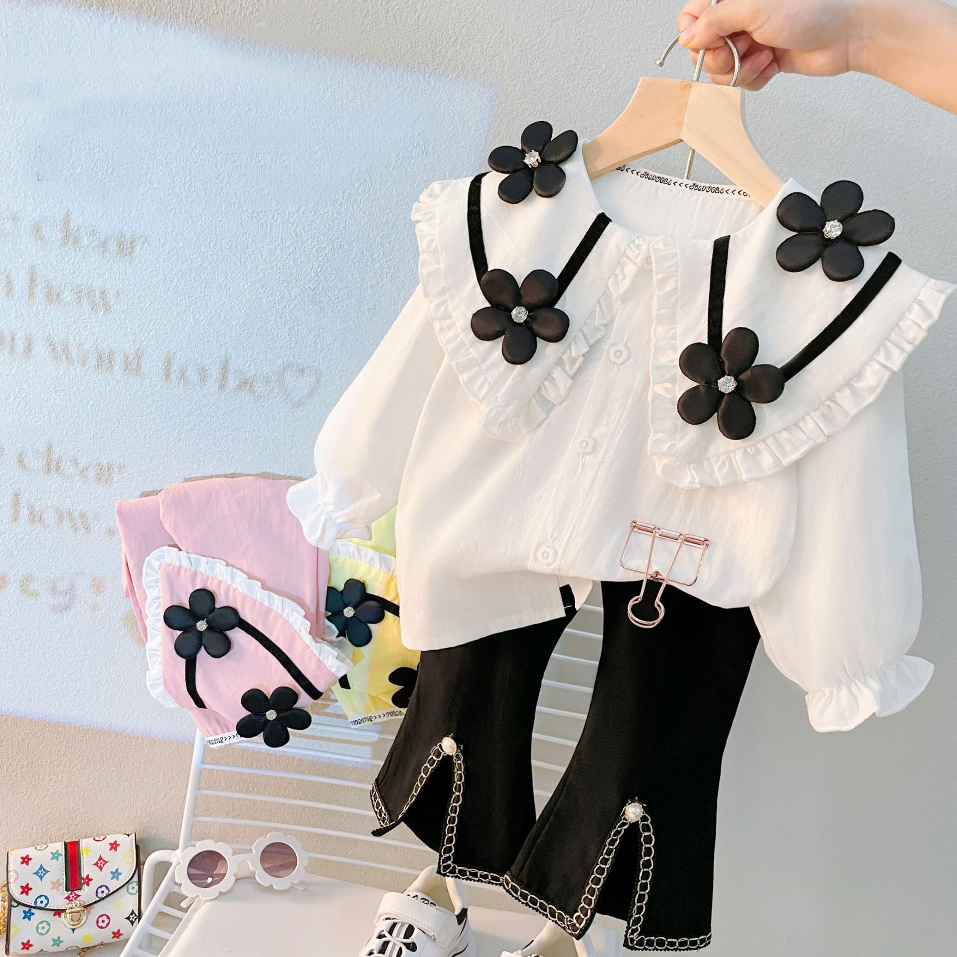 [340212] - Setelan Blouse Bunga Celana Cutbray Anak Perempuan - Motif Flower Lace