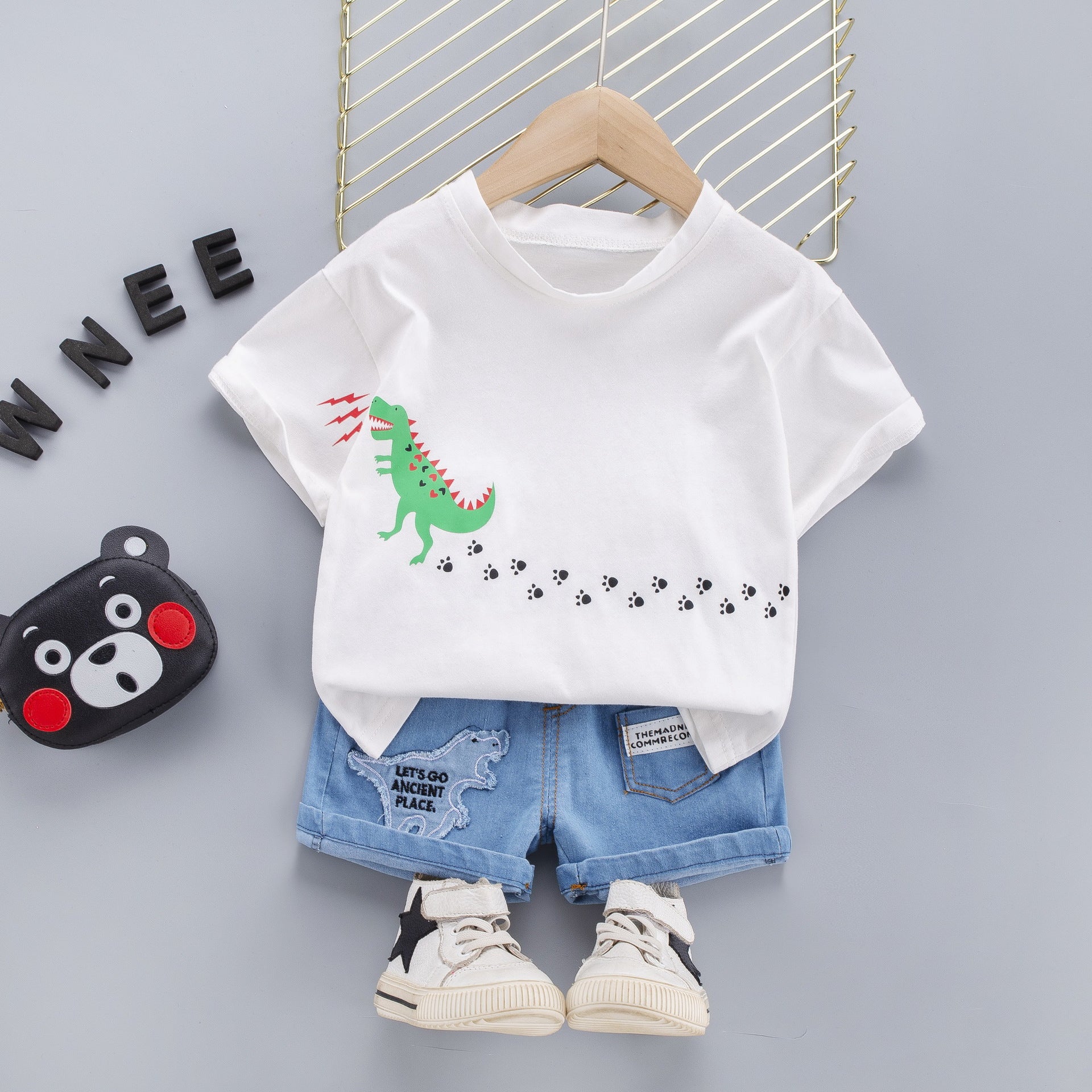 [345361] - Setelan Kaos Celana Pendek Jeans Anak Laki-Laki - Motif Dinos Trail