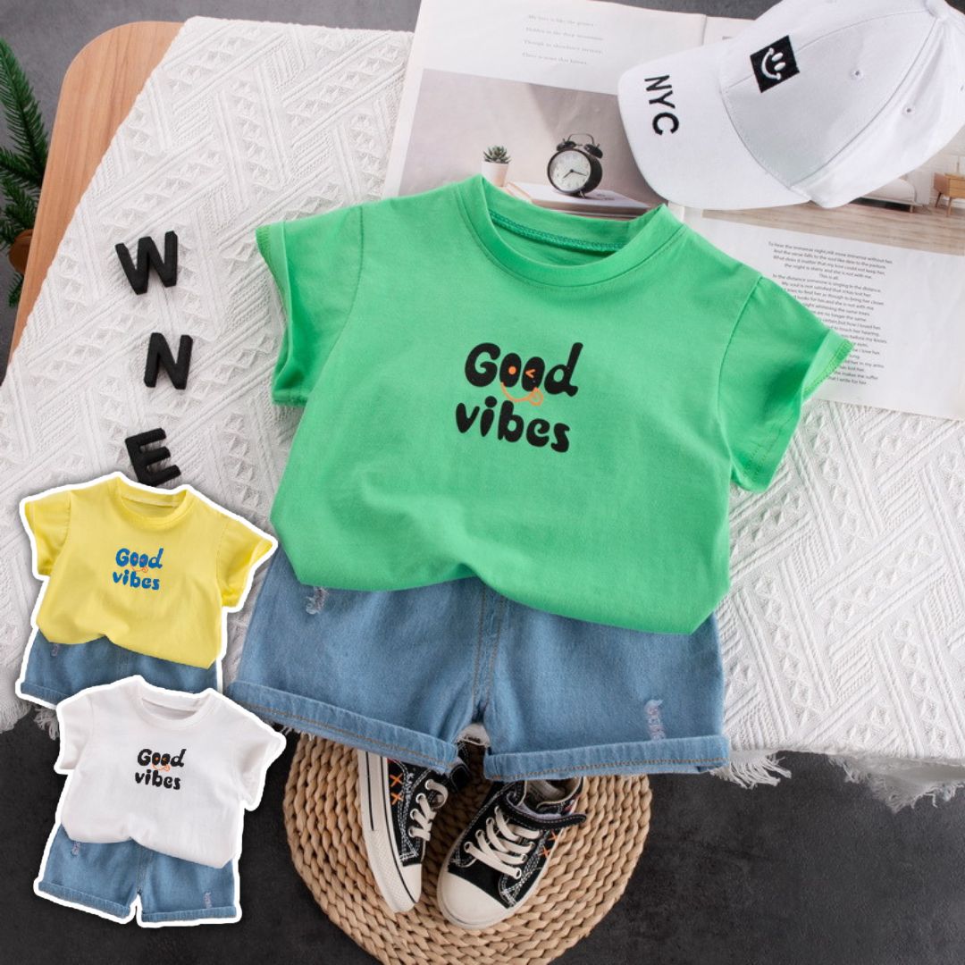 [345364] - Setelan Kaos 3D Celana Pendek Jeans Sobek Anak Laki-Laki - Motif Good Vibes