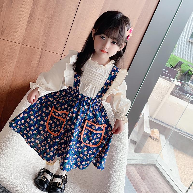 [363392] - Setelan Blouse Suspender Anak Perempuan - Motif Flower Pouch