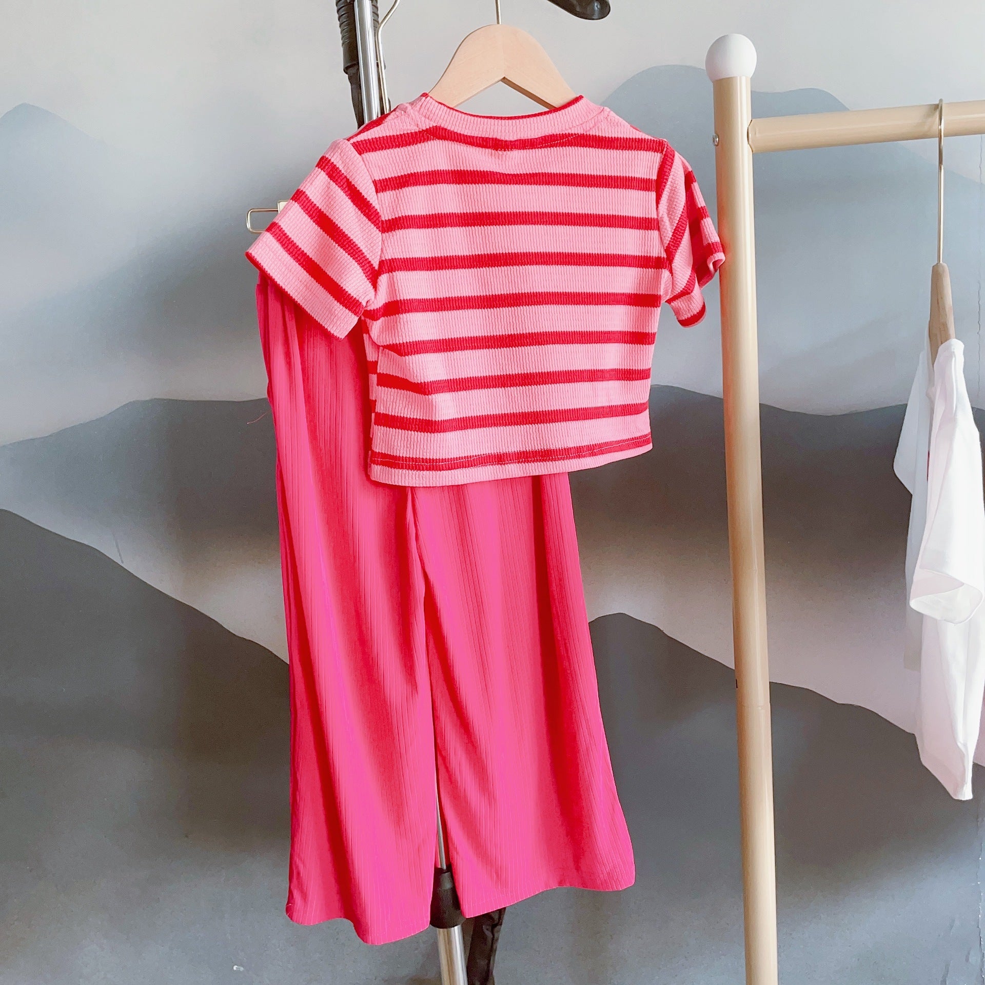 [363517] - Setelan Oneset Korea Baju Fashion Kaos Crop Belang Celana Panjang Kulot Anak Perempuan Cewek - Motif Strip Plain
