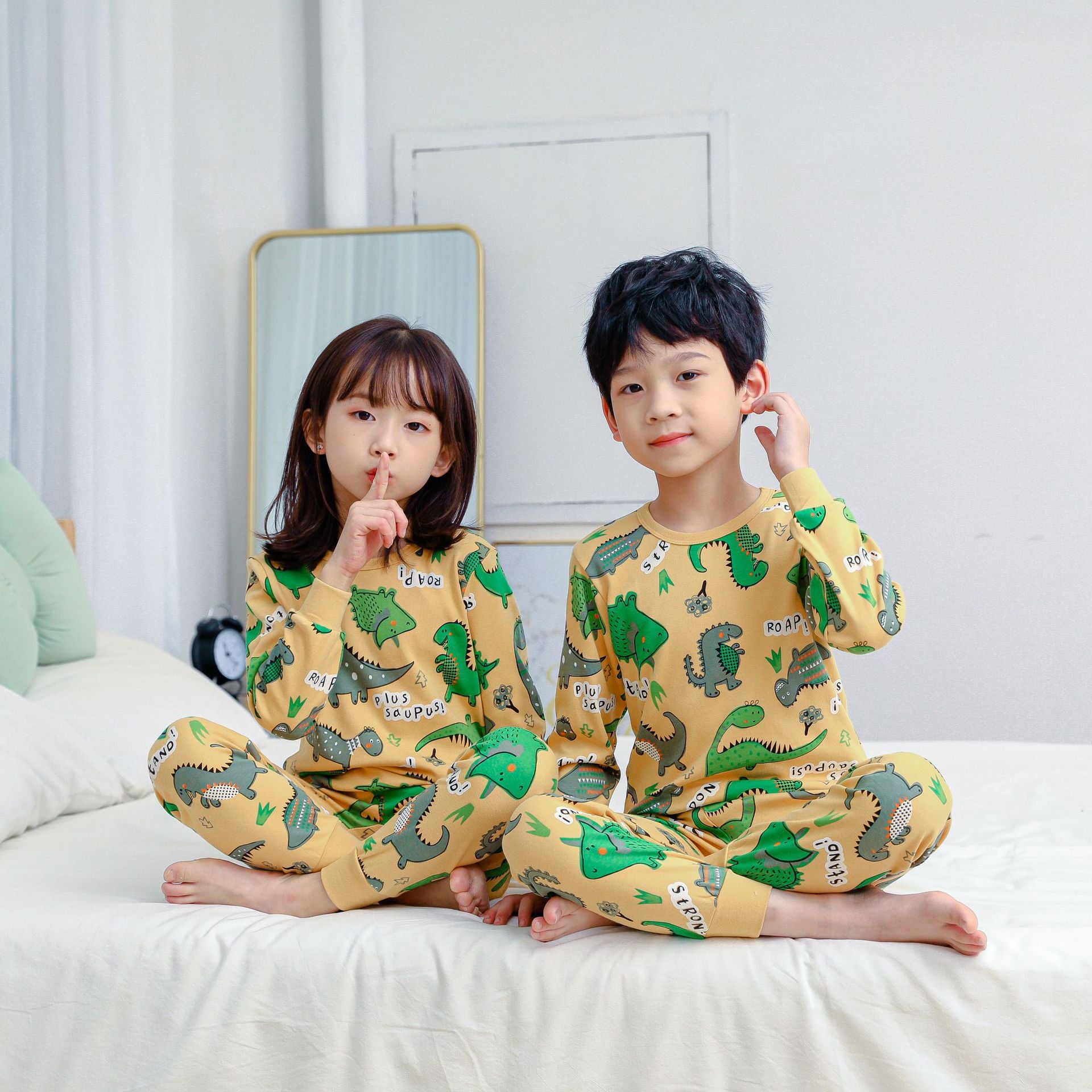 [371368] - Piyama Anak / Setelan Tidur Anak - Motif Strong Monster