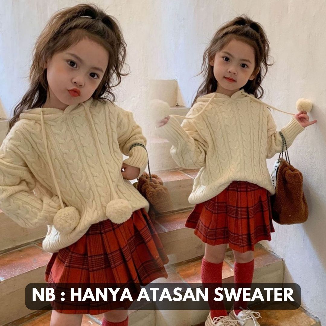 [507672] - Atasan Sweater Rajut Hoodie Anak Perempuan - Motif Big Pom Poms