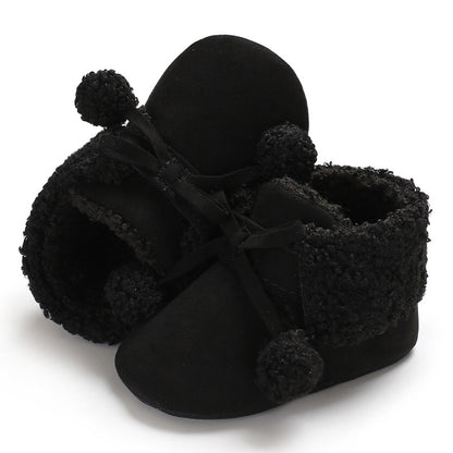 [105282-BLACK] - Sepatu Bayi Prewalker Import - Motif Winter Fur