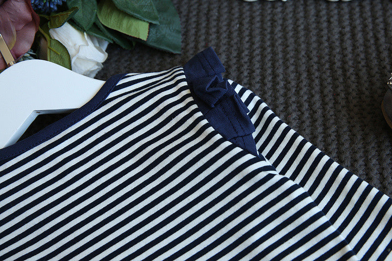 [363152] - Setelan Fashion Anak Perempuan Modish / Setelan Anak - Motif Horizontal Line
