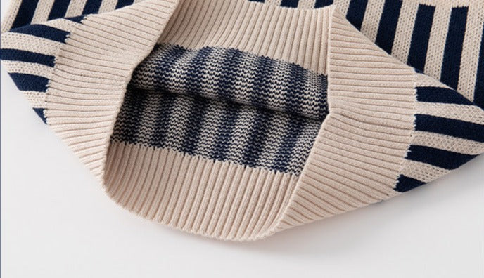 [513635] - Atasan Sweater Rajut Crewneck Bordir Anak Laki-Laki - Motif Strip Plain