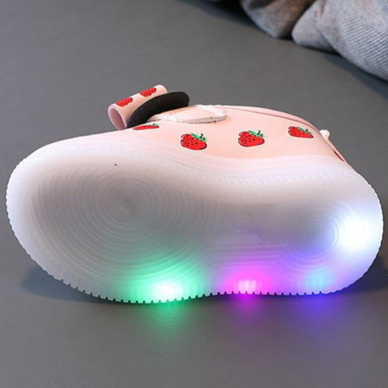 [343187] - Sepatu Lampu / Sepatu Fashion Stylish Anak Impoplppprt - Motif Strawberry Ribbon