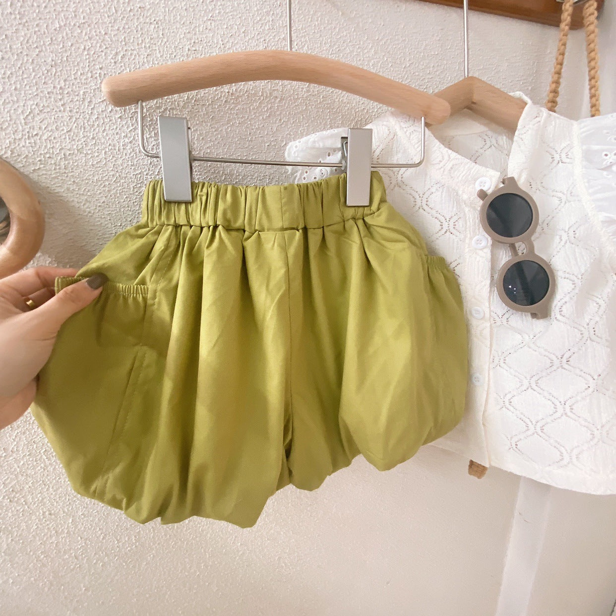 [363566] - Setelan Blouse Celana Pendek Balon Anak Perempuan - Motif Chant Line