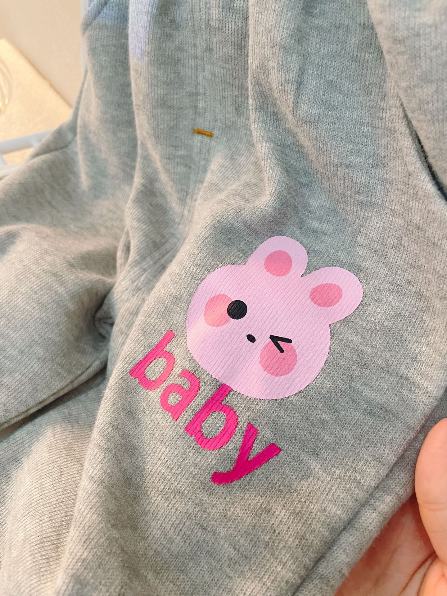 [340204] - Setelan 3D Sweater Pom Pom Celana Jogger Anak Perempuan - Motif Heart Rabbit