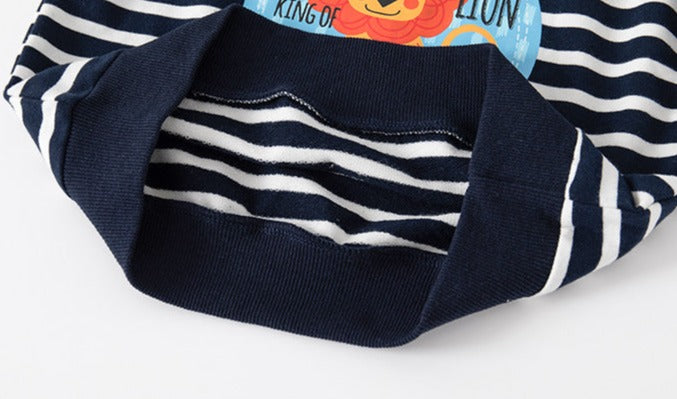 [513642] - Atasan Sweater Kerah Polo Belang-Belang Anak Laki-Laki - Motif Strip Lion