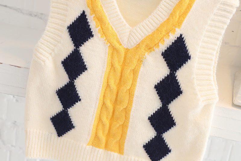 [340219] - Setelan 3 in 1 Kemeja Rompi Rajut Celana Panjang Jeans Anak Cowok - Motif Braid Geometry