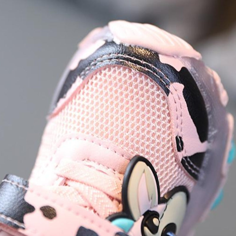 [343203] - Sepatu Lampu / Sepatu Trendy Anak Import - Motif Cool Cow